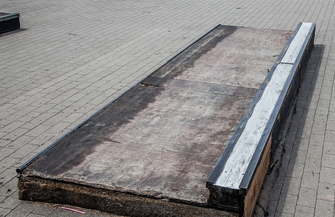 Po interwencji radnego Giezka trwają prace naprawcze urządzeń do jazdy na deskorolce