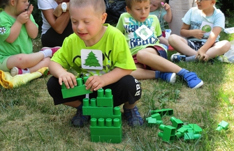 Zaczarowany świat kolorów w przedszkolu Kraina Tęczy