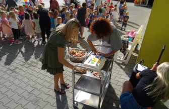 3 urodziny Niepublicznego Przedszkola i Żłobka Złota Rybka u Dula