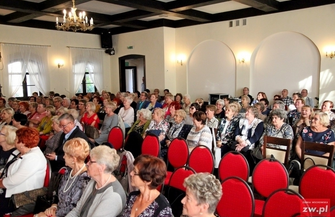 Aby dobrze się działo potrzebne są młode ręce i stare głowy. Inauguracja roku akademickiego UTW