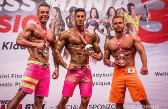 Kacper Bąkiewicz srebrnym medalistą zawodów Fitness Mania Classic rangi Pucharu Świata