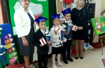 Pasowanie na ucznia w SP im. Józefa Wybickiego w Łysinach