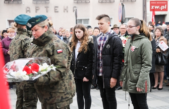 Sadrakuła Przyszłość Ojczyzny zależy tylko od nas