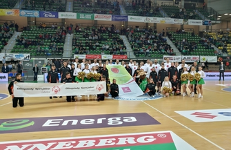 Zawodnicy Olimpiad Specjalnych z SOSW na meczu ligowym w Zielonej Górze