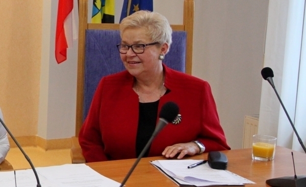 Radna dopytuje o modernizację boiska wschowskiego liceum