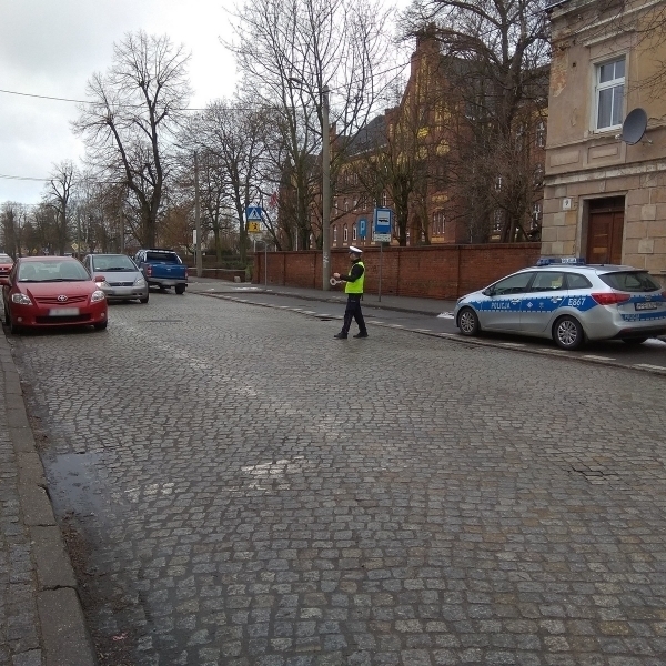Żeby było bezpiecznie na przejściach dla pieszych