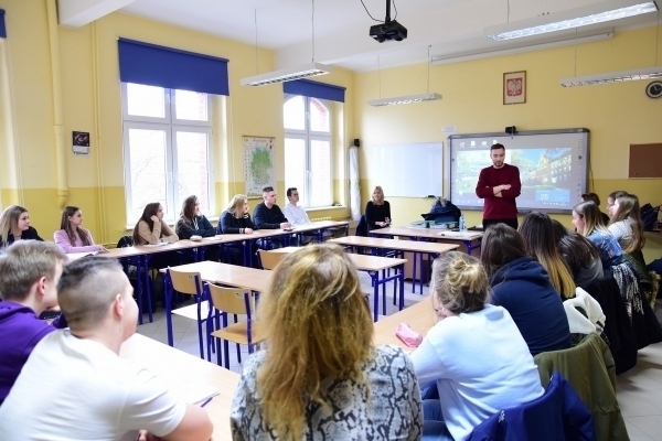 Spedytorzy i Gastronomia gotowi do wyjazdu na praktykę zagraniczną