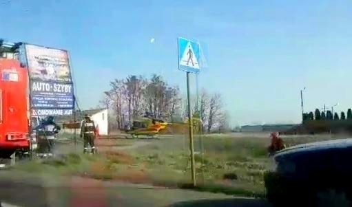 Mężczyznę przetransportowano helikopterem do szpitala