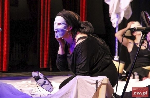 Amatorski teatr Na Wietrze Grzegorza Dolacińskiego skomentuje w Lesznie współczesną kondycję człowieka