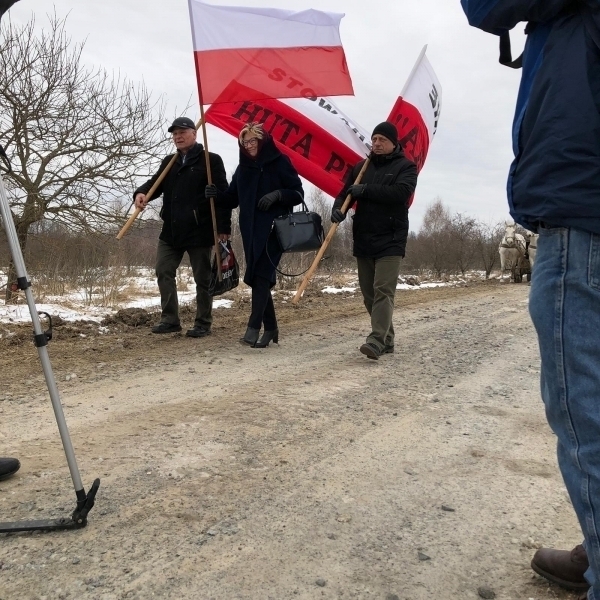Upamiętnili 75 rocznicę ludobójstwa w Hucie Pieniackiej