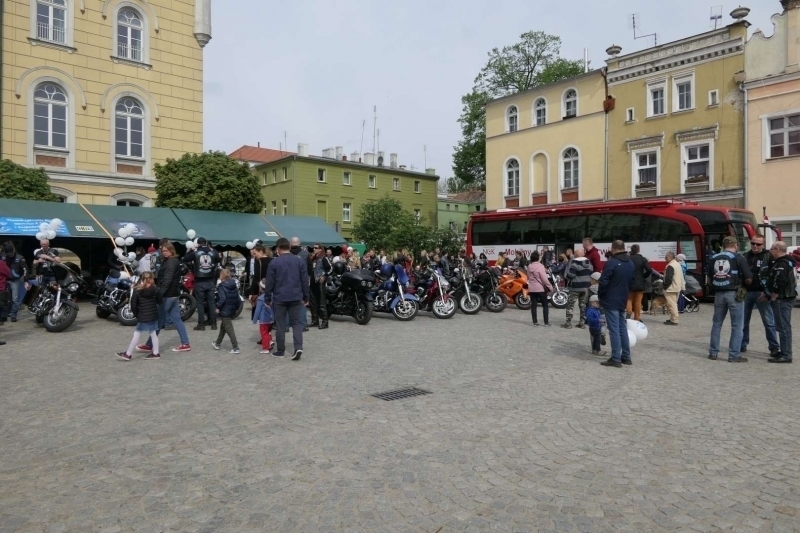 MotoKrew na wschowskim Rynku - galeria i film