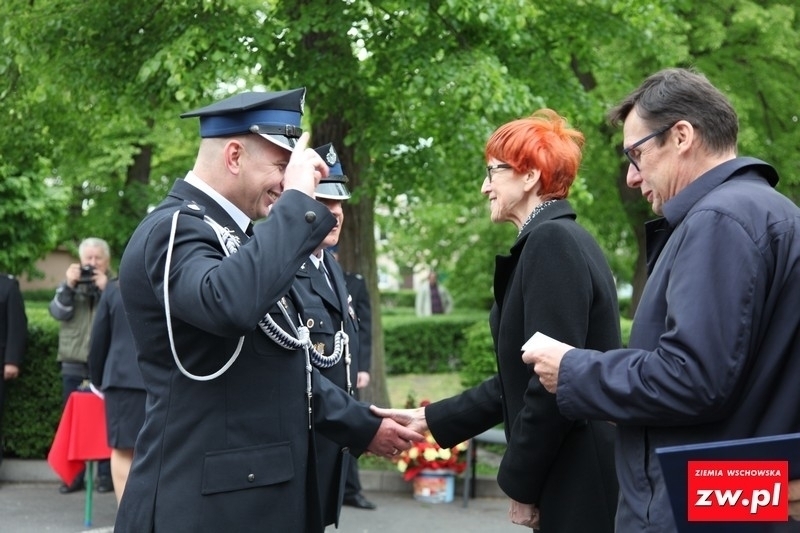 Przekazanie wozu strażackiego dla OSP Wyszanów - galeria