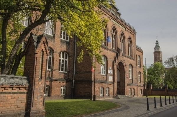 Sonda wśród maturzystów I LO im. T. Zana
