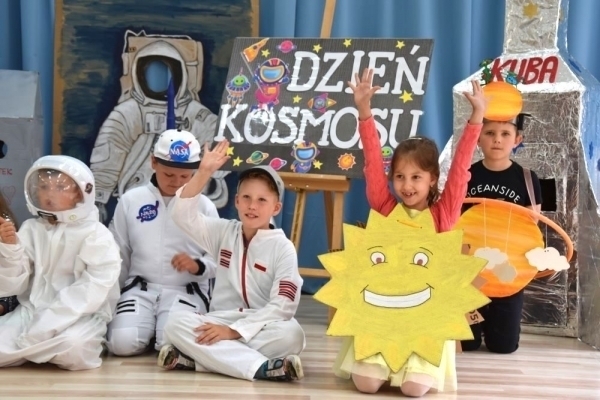 Kosmiczna atmosfera w Happy House