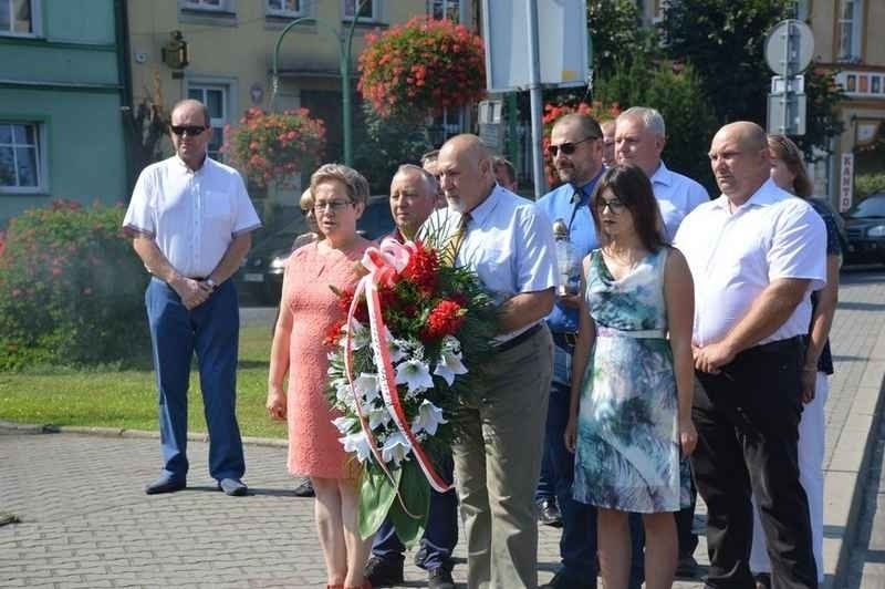 Wąsosz oddał hołd bohaterom i ofiarom II Wojny światowej
