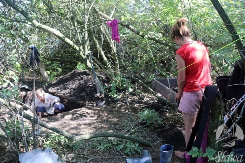 Badania archeologiczne na Jeziorze Sławskim