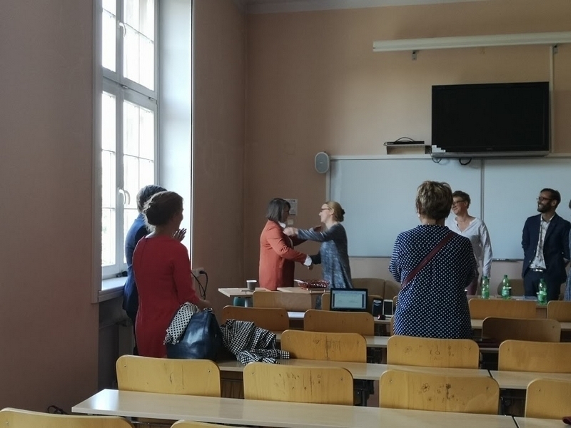 Nauczycielka została doktorem nauk humanistycznych