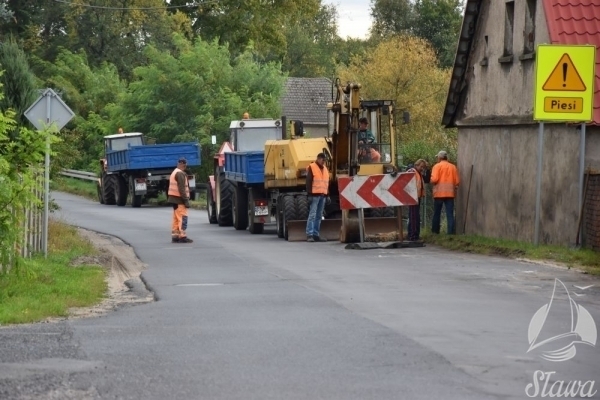 Ruszył remont drogi w Lubogoszczy.
