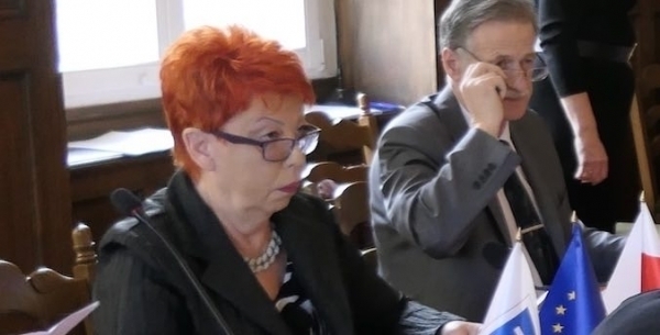 Koalicja obroniła wynagrodzenie burmistrza