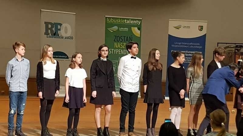 Zdolni uczniowie SP2