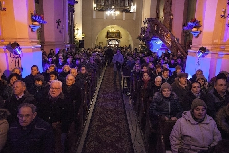 Raduj się świecie przyszedł Pan