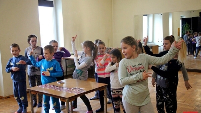 Szał ciał, czyli zabawy z kartami do tańca