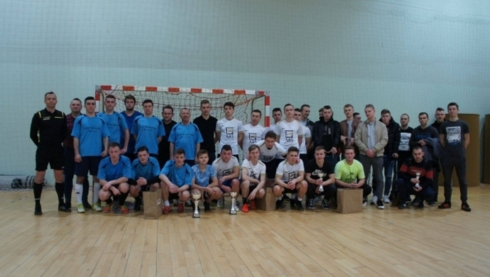 Piątka Siedlnica wygrywa turniej halówki i zagra w wojewódzkim finale