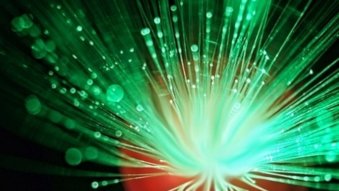 Światłowody – poradnik dla początkujących specjalistów