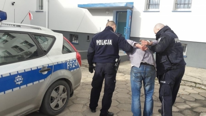 Zarzuty dla pijanego i agresywnego kierowcy