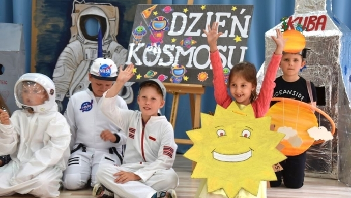 Kosmiczna atmosfera w Happy House