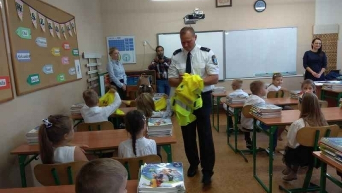 Pierwszaki otrzymały odblaski