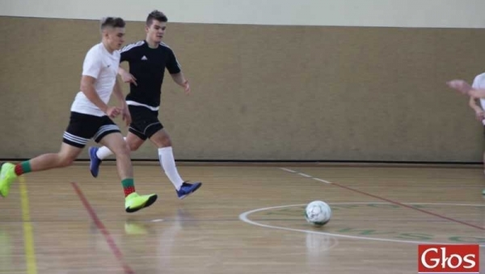 Charytatywny turniej w Staszicu