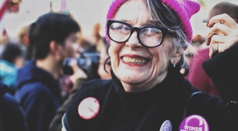 Przypinki na zamówienie - wyróżnij się