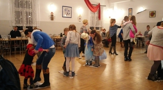 Zabawa karnawałowa dla dzieci w Przyczynie Górnej