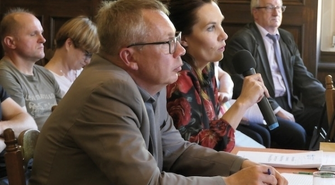 Ścieżka rowerowa do Lginia pod górkę