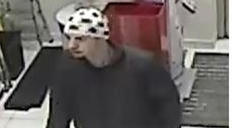 Czy rozpoznajesz tego mężczyznę?