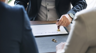 Sprawy rozwodowe – jakie są konsekwencje orzeczenia rozwodu?