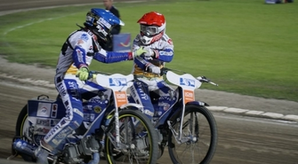 Jarosław Hampel przestrzega motocyklistów (video)