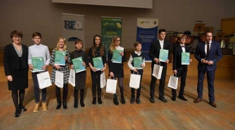 Zdolni uczniowie SP2