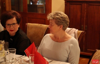 Lucyna Omieczyńska Cieszcie się państwo miłością najbliższych ich szczęściem i osiągnięciami. Nowy rok w UTW