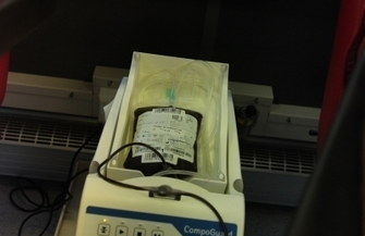 Zbiórka krwi przed Komendą Powiatową Policji