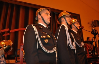 Zaprezentowano odrestaurowaną zabytkową sikawkę konną