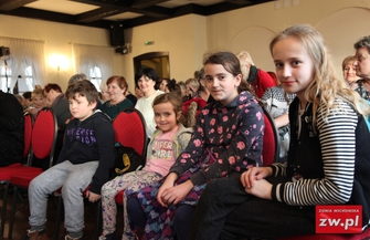 Robert Kudelski zaśpiewał z okazji Dnia Kobiet