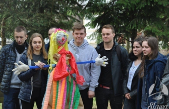 Wypędzili zimę przywołali wiosnę