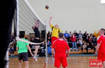 Puchar komendanta dla I Zespołu Szkół. Służby mundurowe kontra nauczyciele 02