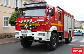 Przekazanie wozu strażackiego dla OSP Wyszanów - galeria