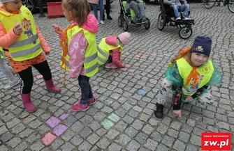 Marsz Akceptacji Osób Niepełnosprawnych na ulicach Wschowy - film