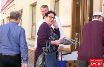 Bus posła Brudzińskiego we Wschowie