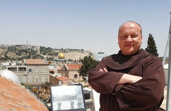 O. Maciej Olszewski OFM kapelan wschowskiej Policji z policyjną misją w Jerozolimie