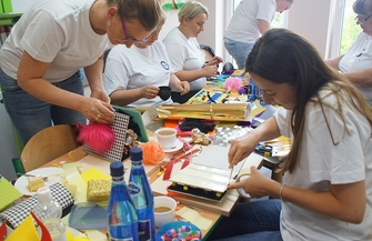 Samodzielne książeczki interaktywne na warsztatach w SOSW